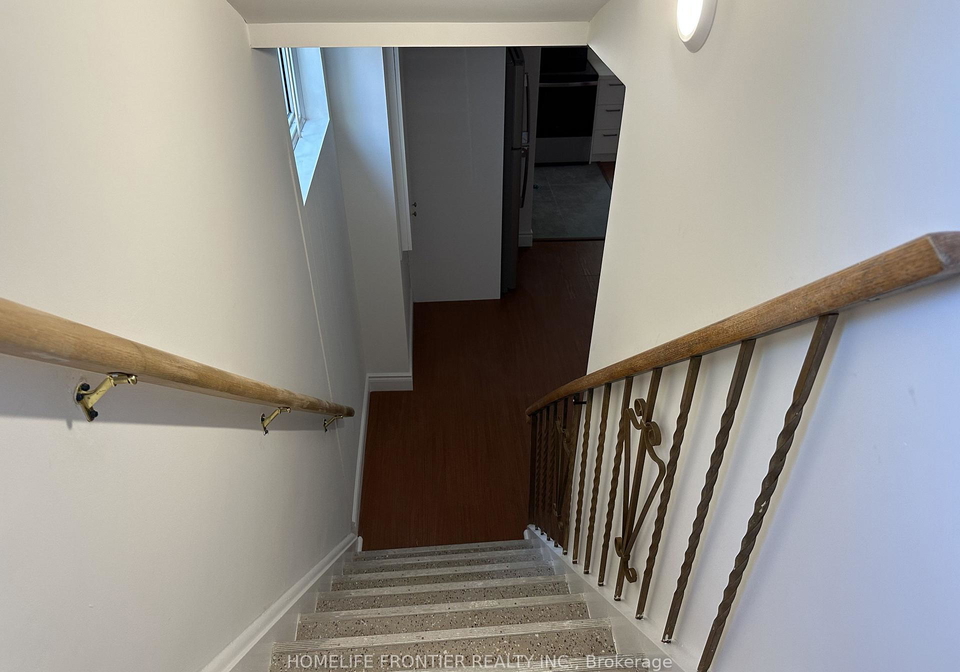 11-alpaca-drive-toronto-scarborough-ontario-e13653404