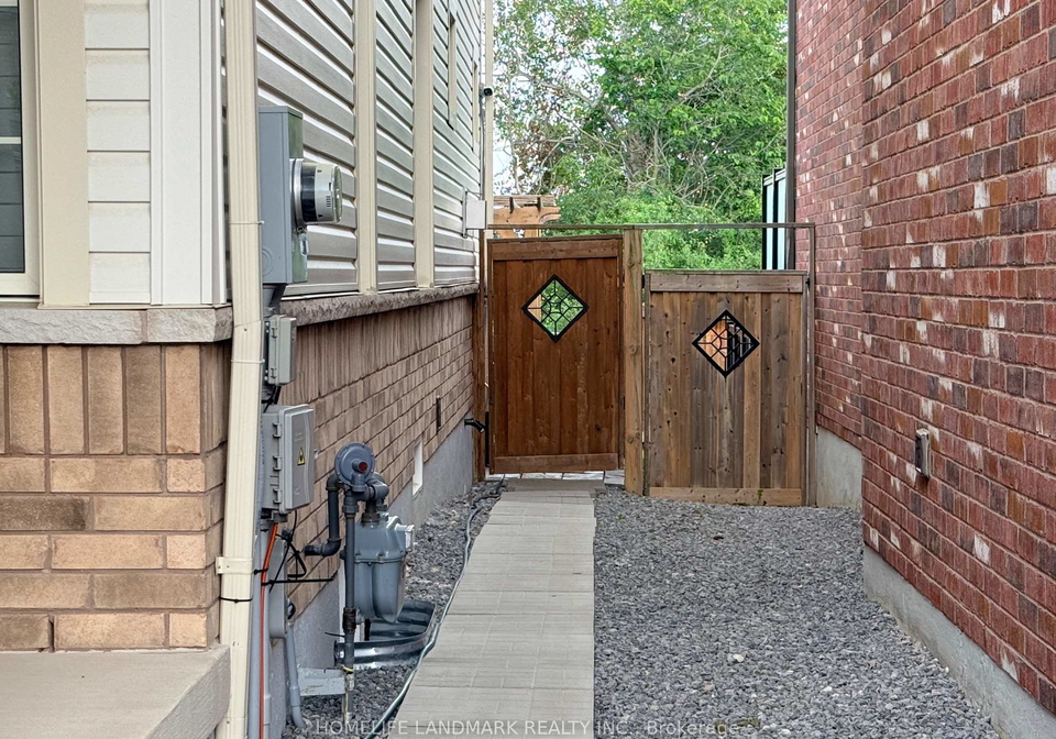 2313-secreto-drive-oshawa-ontario-e13653416