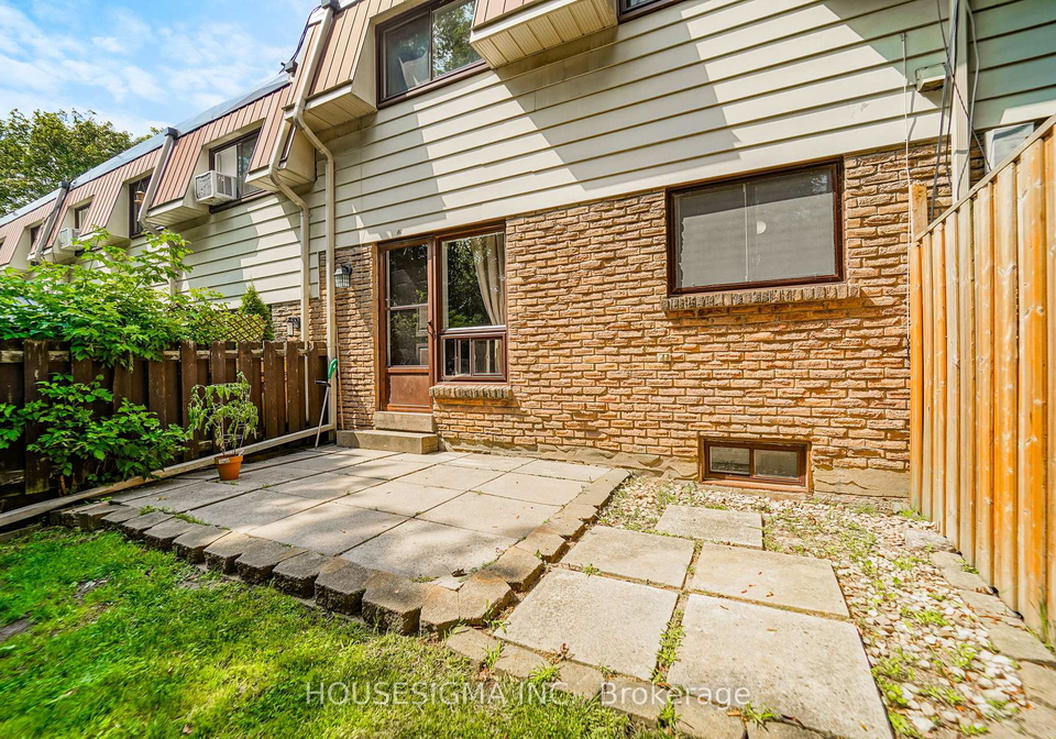 506-normandy-street-oshawa-ontario-e13653428
