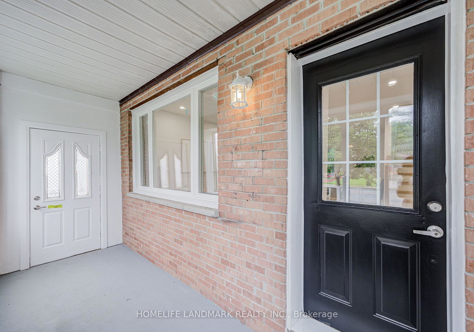 430-pharmacy-avenue-toronto-scarborough-ontario-e13653430