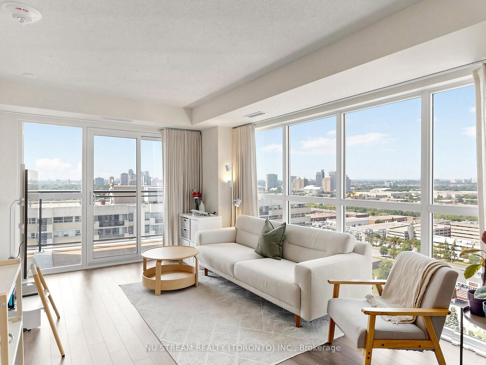 20-meadowglen-place-toronto-scarborough-ontario-e13653432