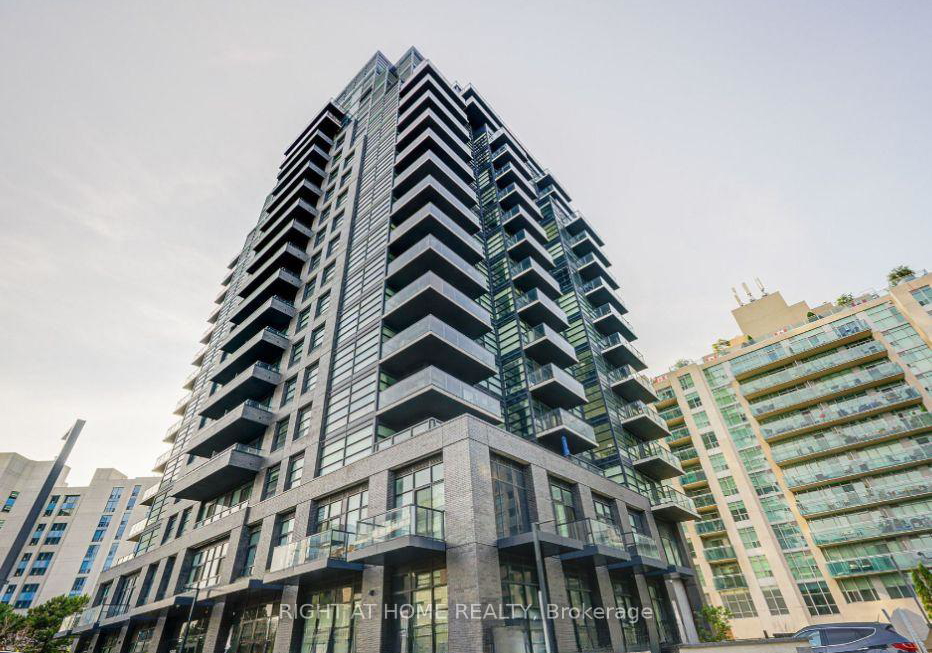 1606-charles-street-whitby-ontario-e13653486