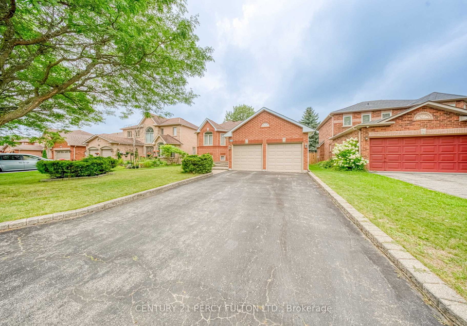 504-sandalwood-court-oshawa-ontario-e13653616