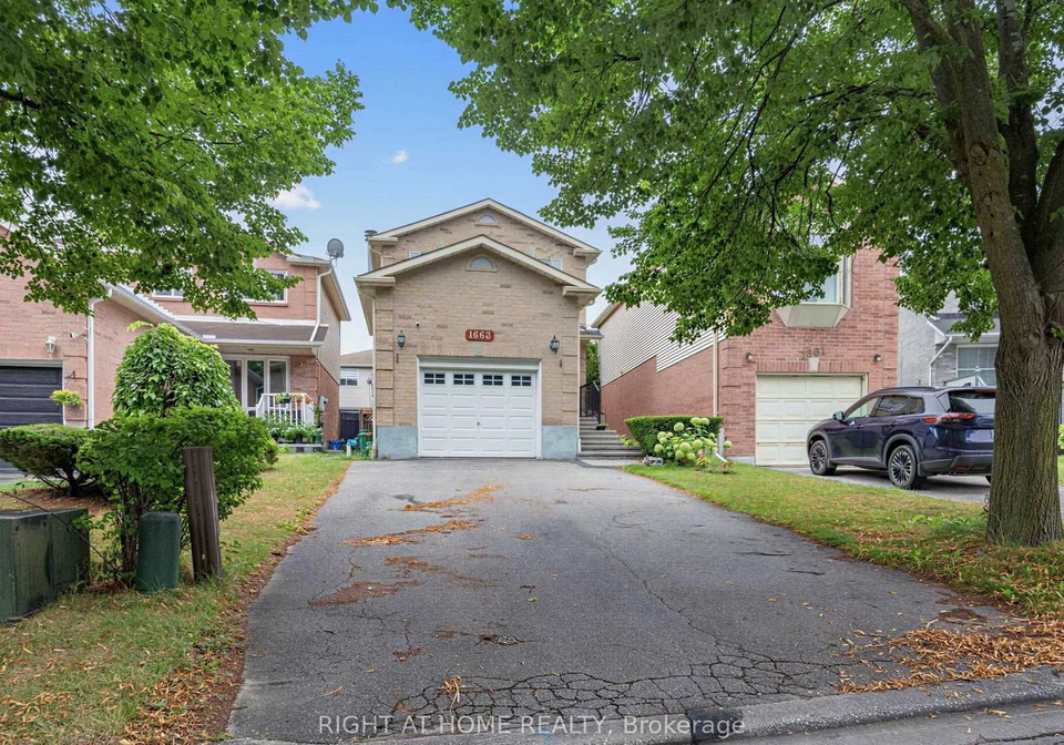 1663-tawnberry-street-pickering-ontario-e13653706