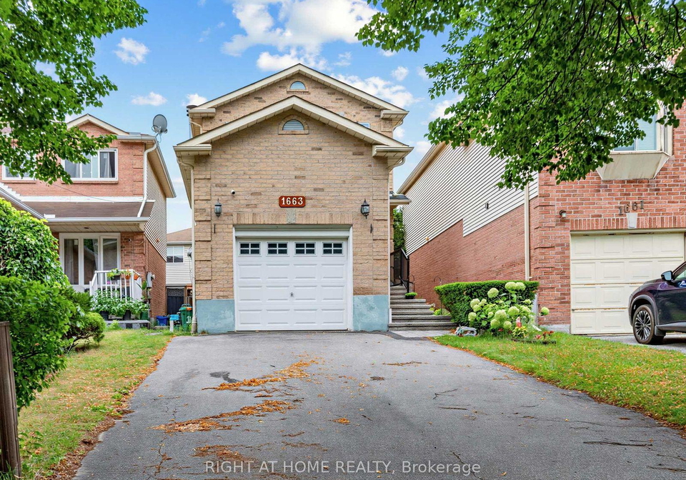 1663-tawnberry-street-pickering-ontario-e13653706