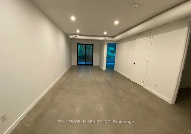862-pape-avenue-toronto-east-york-ontario-e13654370