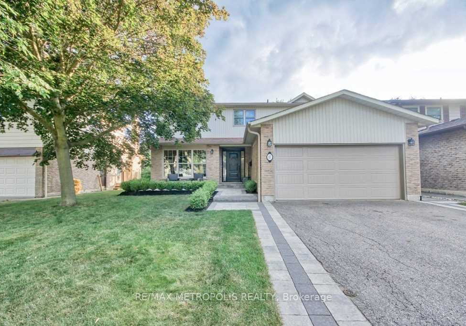 57-calder-crescent-whitby-ontario-e13654380