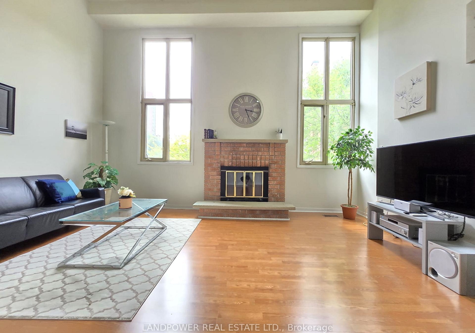 10-cardwell-avenue-toronto-scarborough-ontario-e13654628