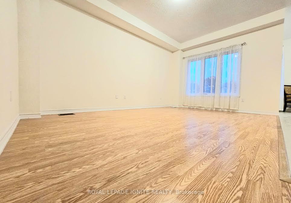 25-jack-potts-way-clarington-ontario-e13654674