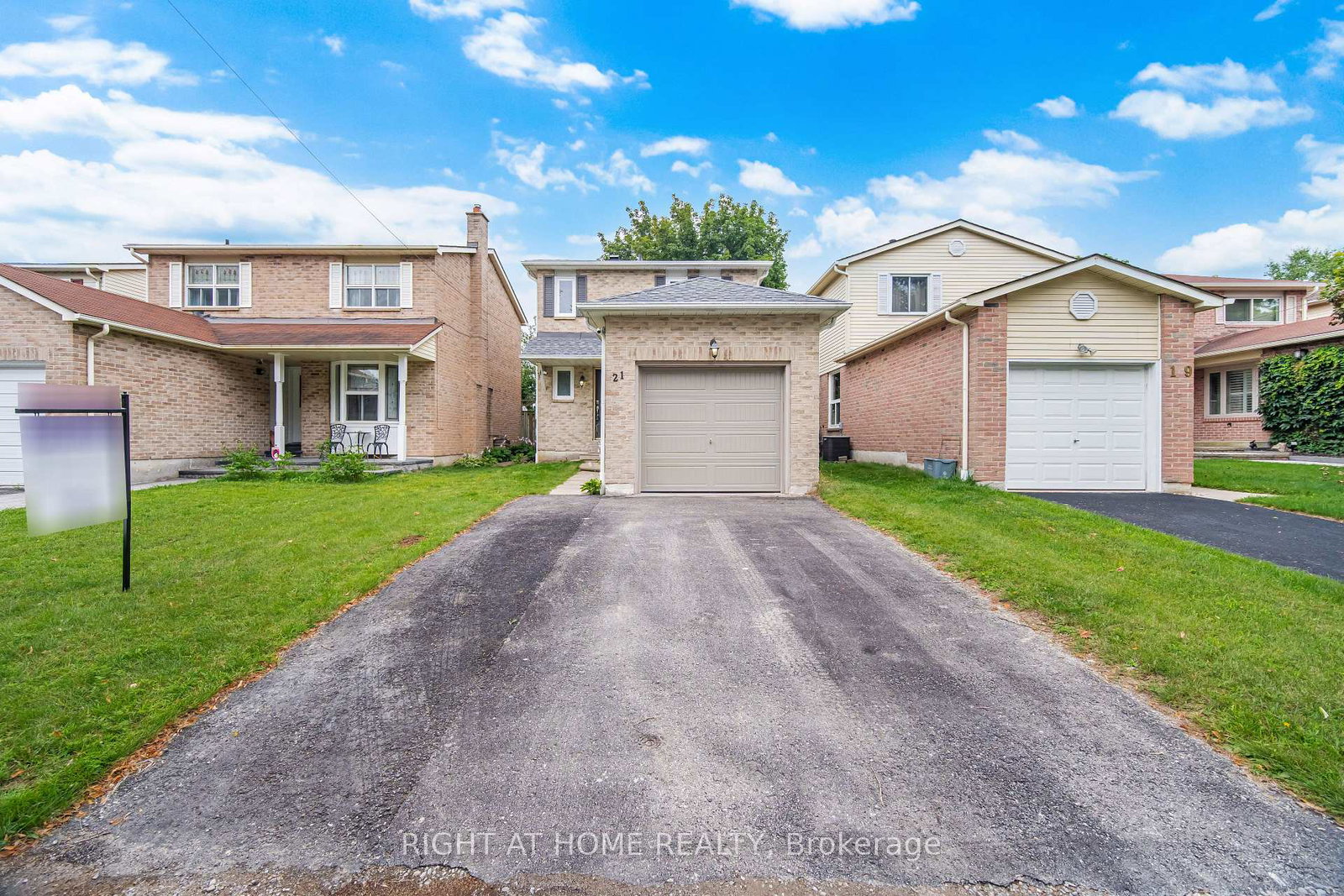 21-dobson-drive-ajax-ontario-e13655068