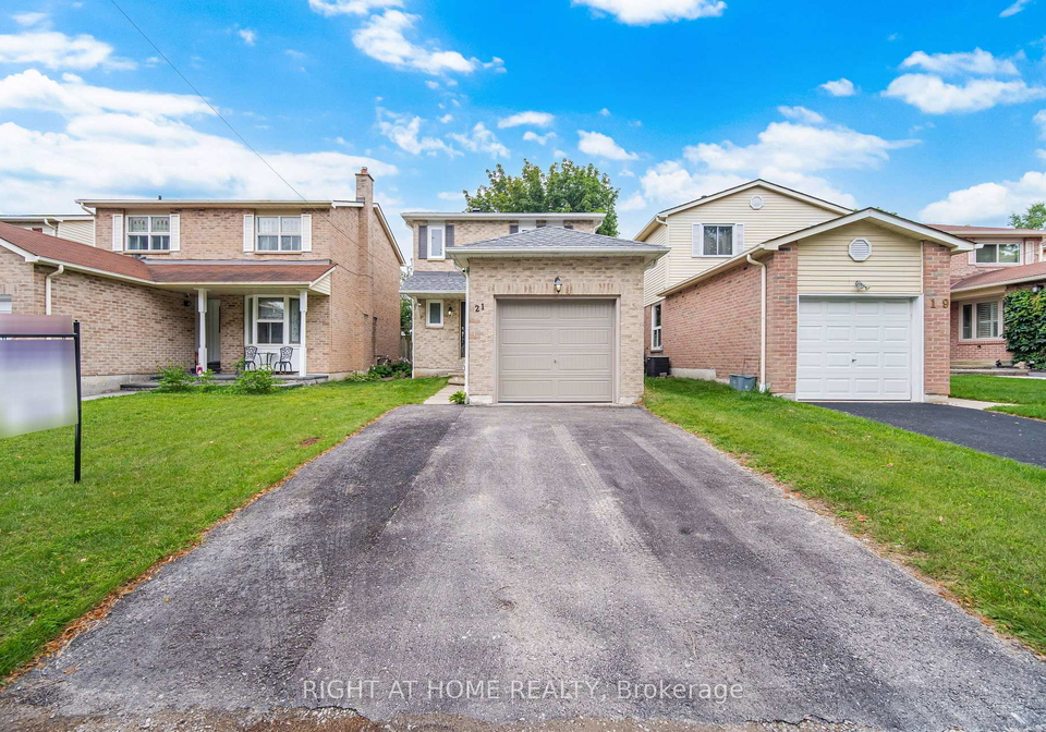 21-dobson-drive-ajax-ontario-e13655068
