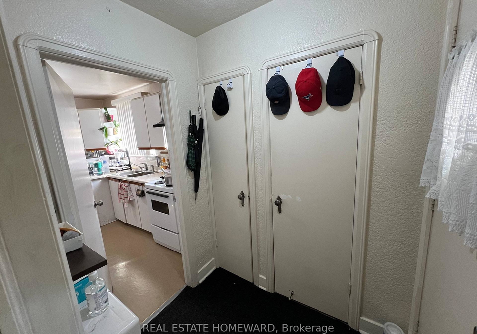 124-glencrest-boulevard-toronto-east-york-ontario-e13655330