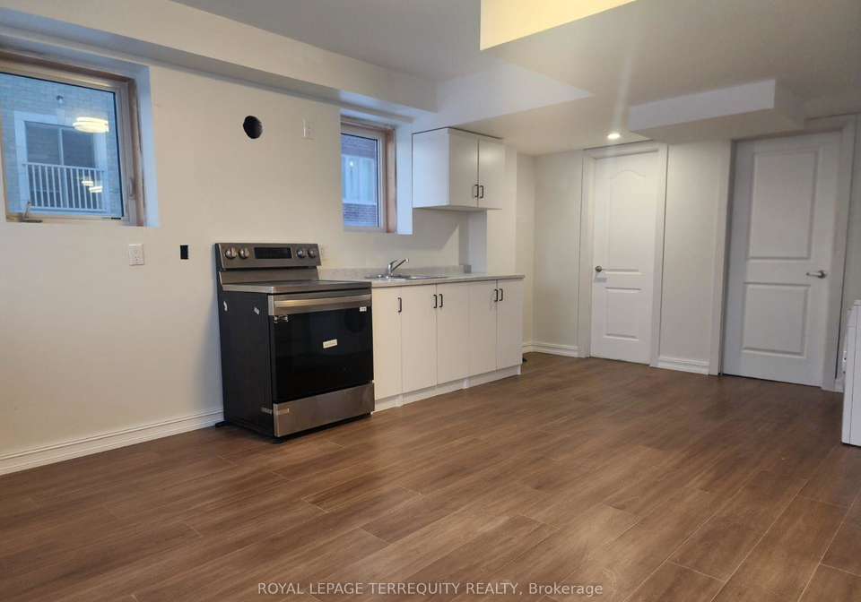 2540-hibiscus-drive-pickering-ontario-e13655338