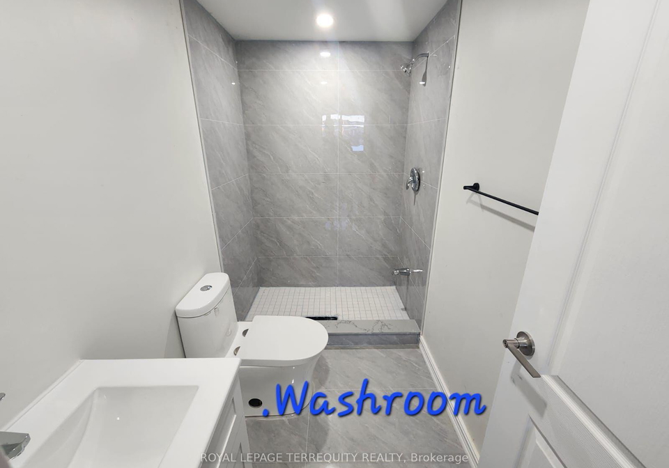2540-hibiscus-drive-pickering-ontario-e13655338
