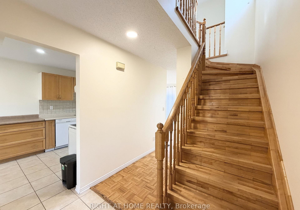 1502-ohara-court-oshawa-ontario-e13655564