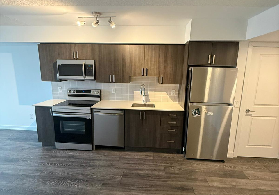 1455-celebration-drive-pickering-ontario-e13655804