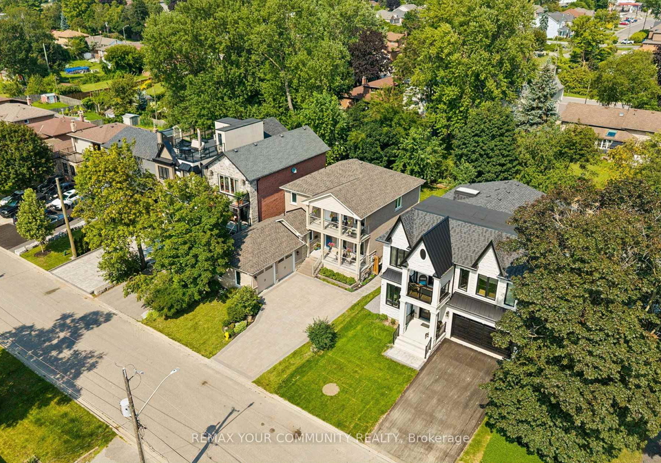 815-fairview-avenue-pickering-ontario-e13656208