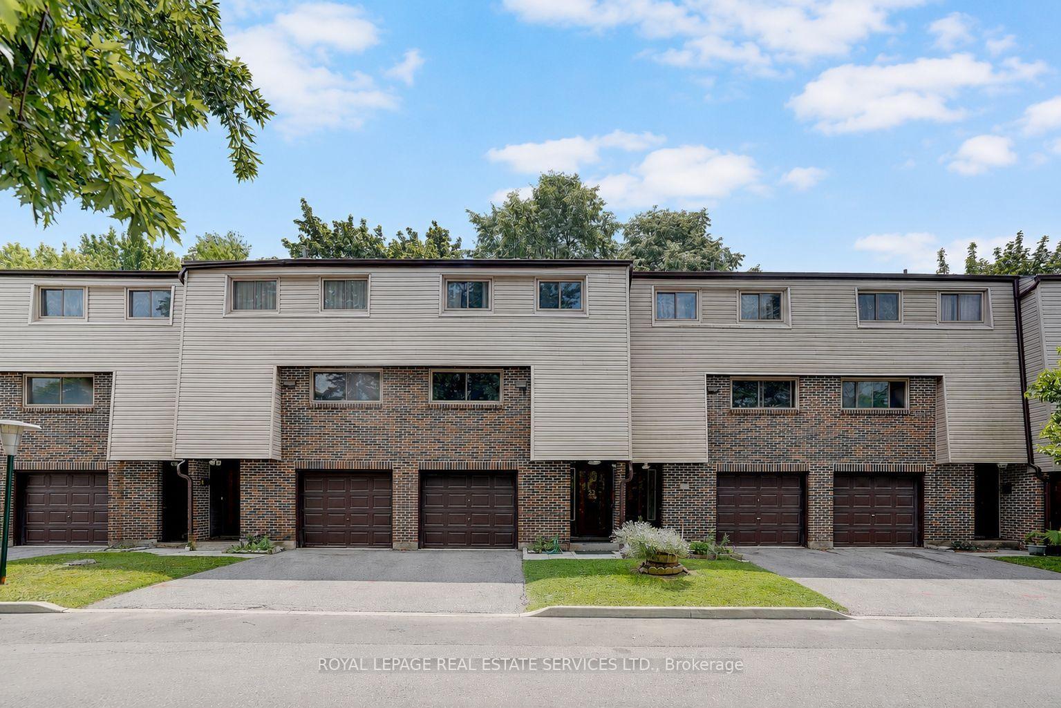 2020-pharmacy-avenue-toronto-scarborough-ontario-e13656270