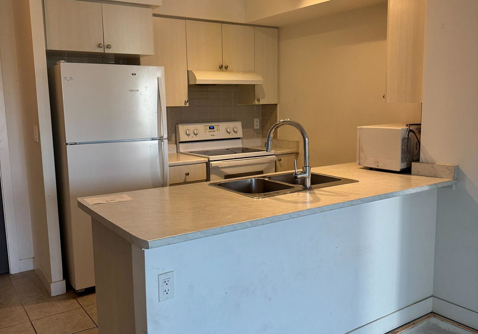 1346-danforth-road-toronto-scarborough-ontario-e13656688