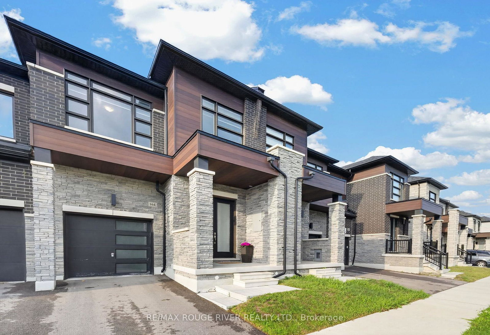 164-ogston-crescent-whitby-ontario-e13656952