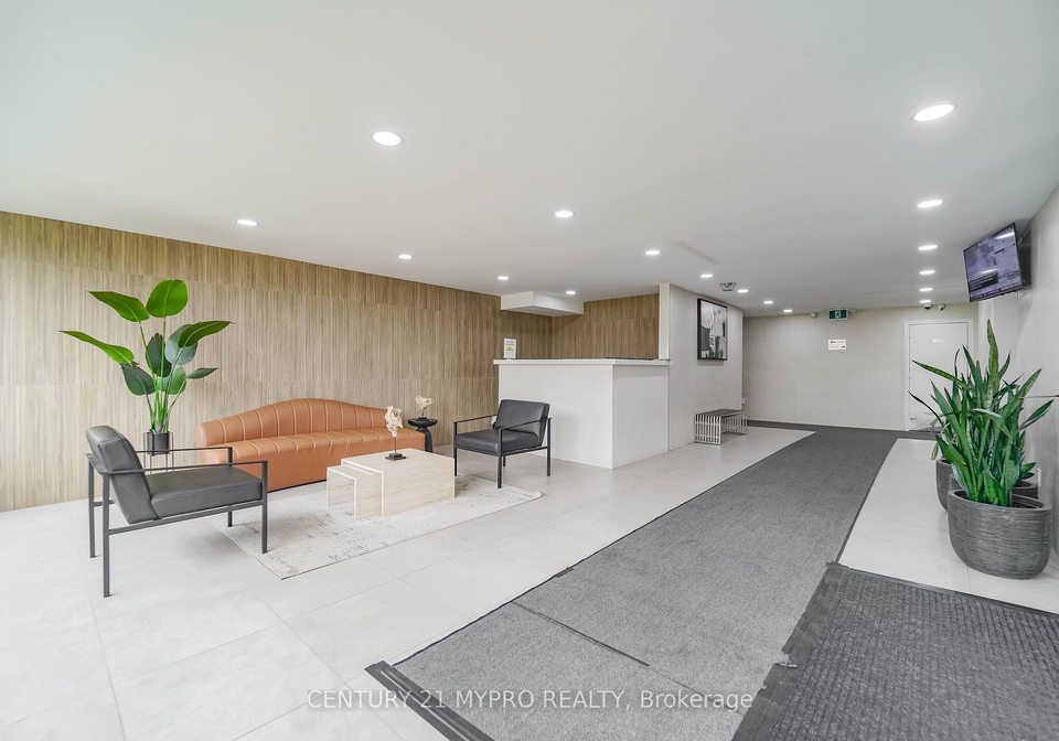 100-echo-point-toronto-scarborough-ontario-e13657178