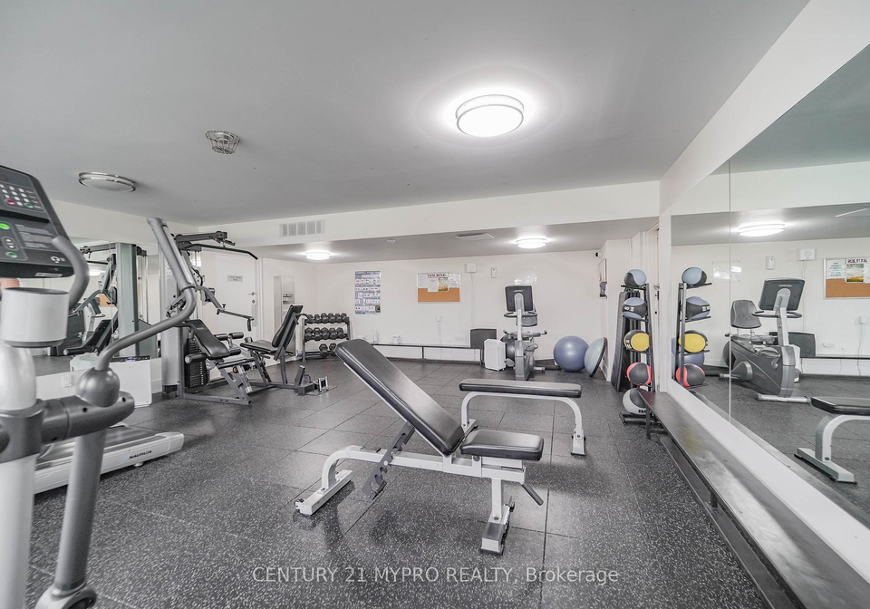 100-echo-point-toronto-scarborough-ontario-e13657178