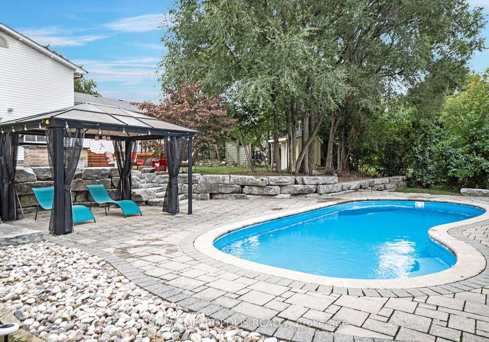 1872-appleview-road-pickering-ontario-e13657294
