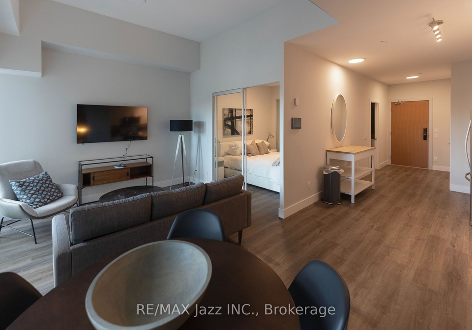 80-bond-street-e-oshawa-ontario-e13657618