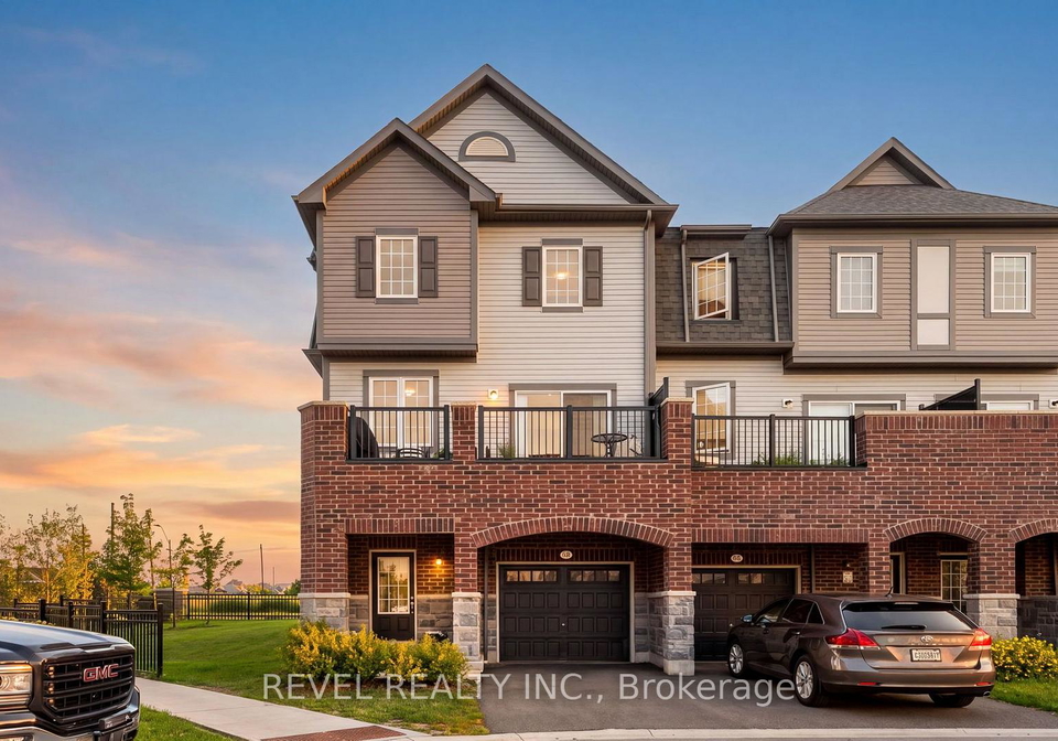 61-honey-crisp-lane-clarington-ontario-e13657988