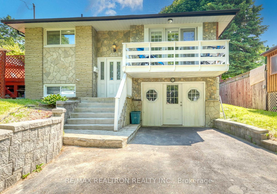 579-pinewood-street-oshawa-ontario-e13658468