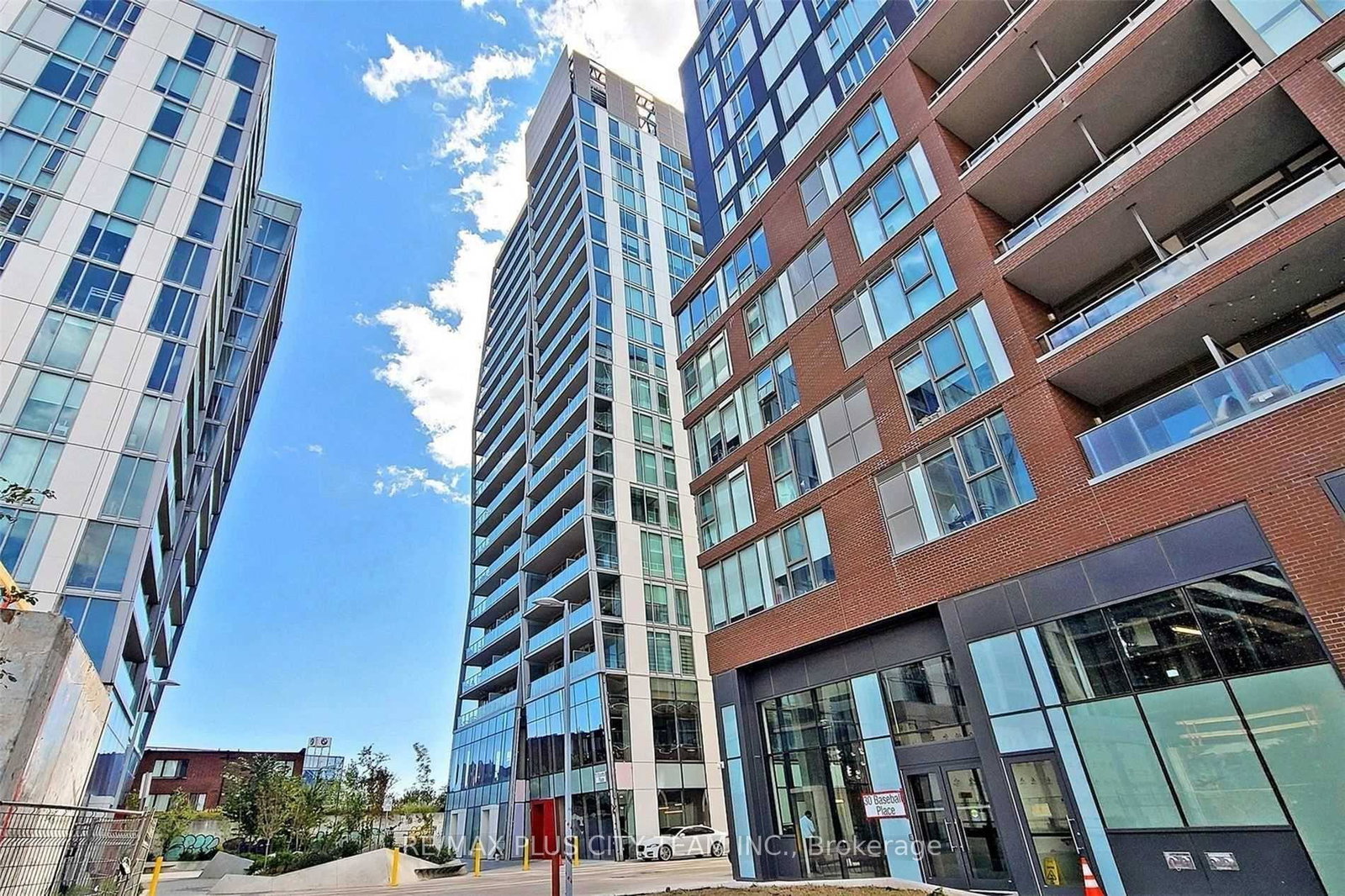 15-baseball-place-toronto-toronto-ontario-e13658760