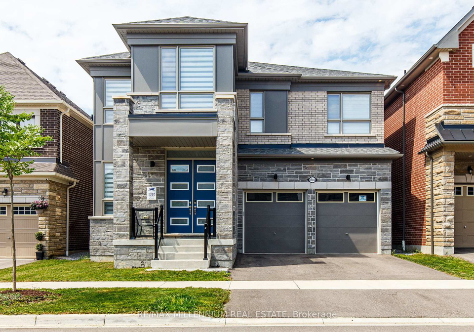 1502-scarlett-trail-pickering-ontario-e13658796