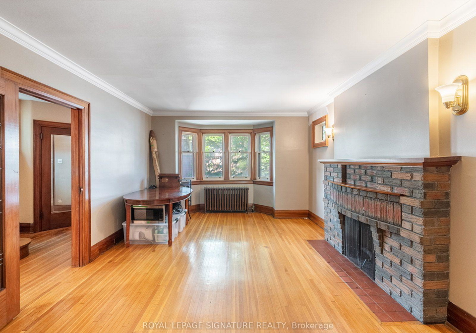 511-donlands-avenue-toronto-east-york-ontario-e13658944