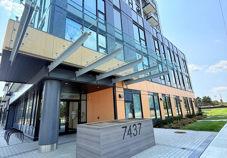 7437-kingston-road-toronto-scarborough-ontario-e13659270
