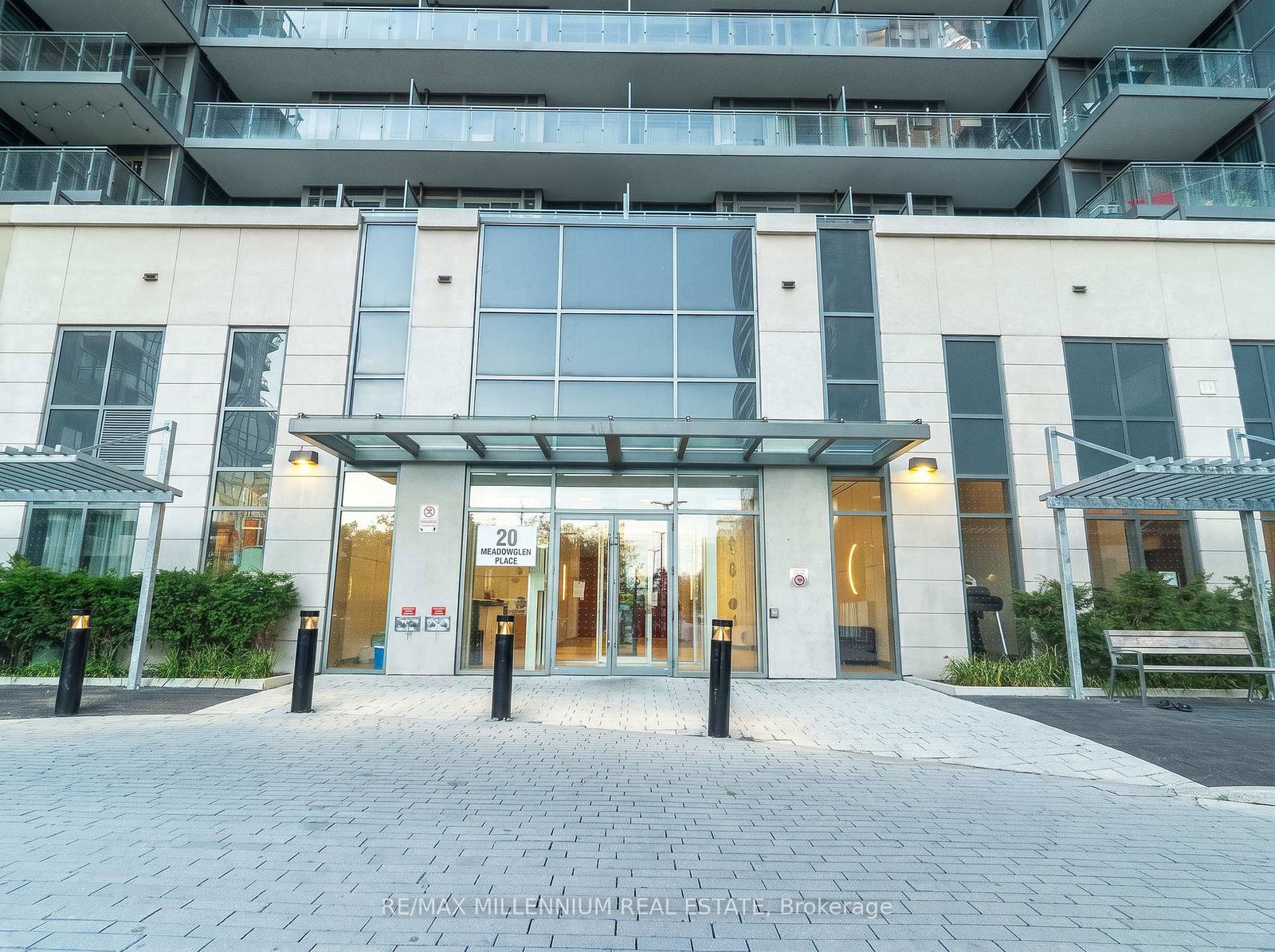 20-meadow-glen-place-toronto-scarborough-ontario-e13659510