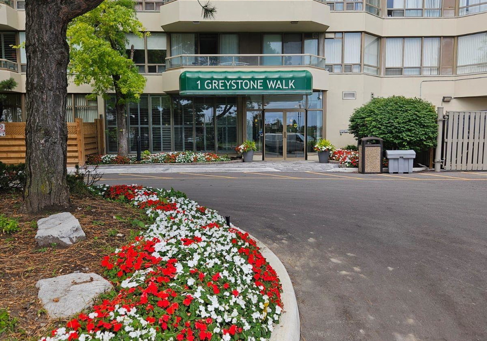 1-greystone-walk-drive-toronto-scarborough-ontario-e13659564
