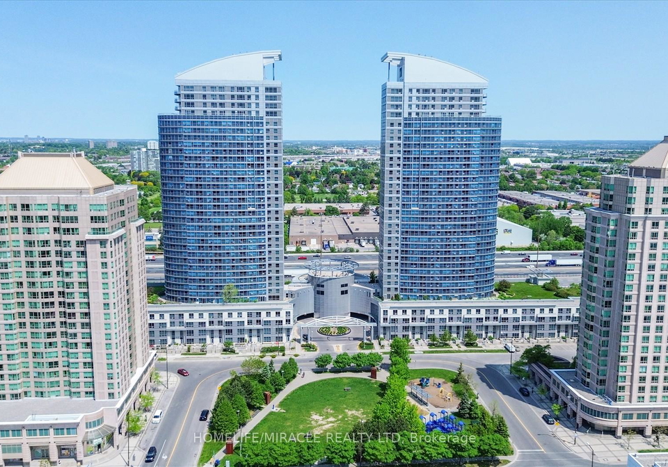 38-lee-centre-drive-toronto-scarborough-ontario-e13659628