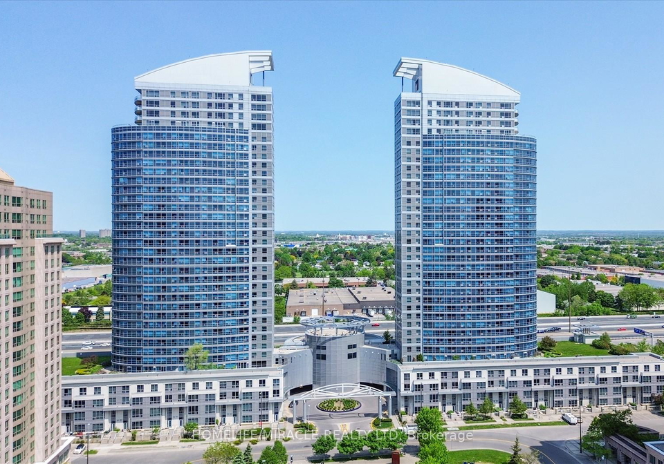 38-lee-centre-drive-toronto-scarborough-ontario-e13659628