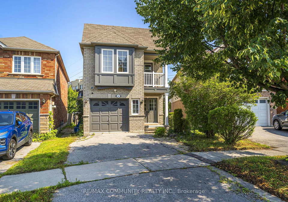 1597-avonmore-square-pickering-ontario-e13660030