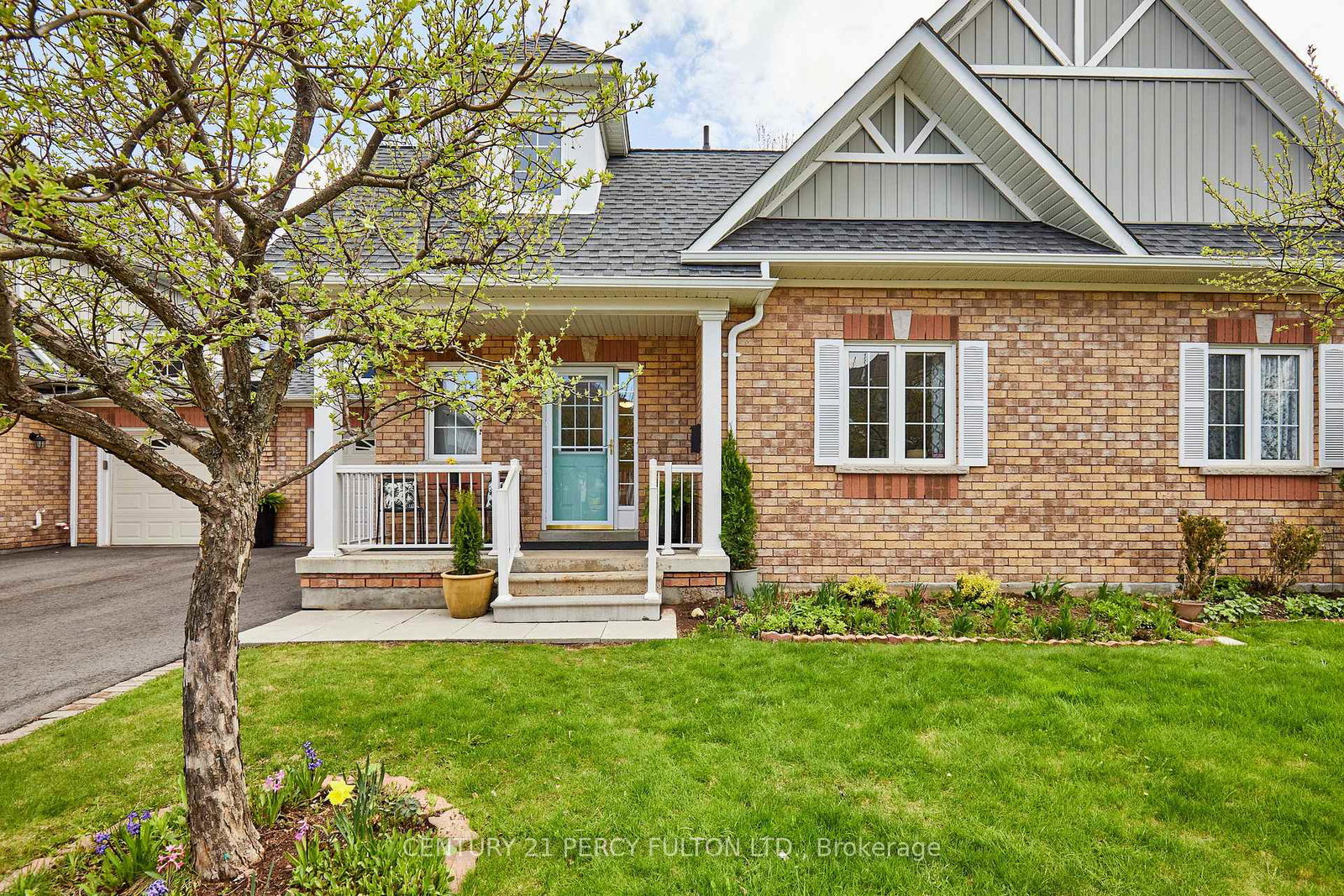7-gidley-lane-ajax-ontario-e13660582