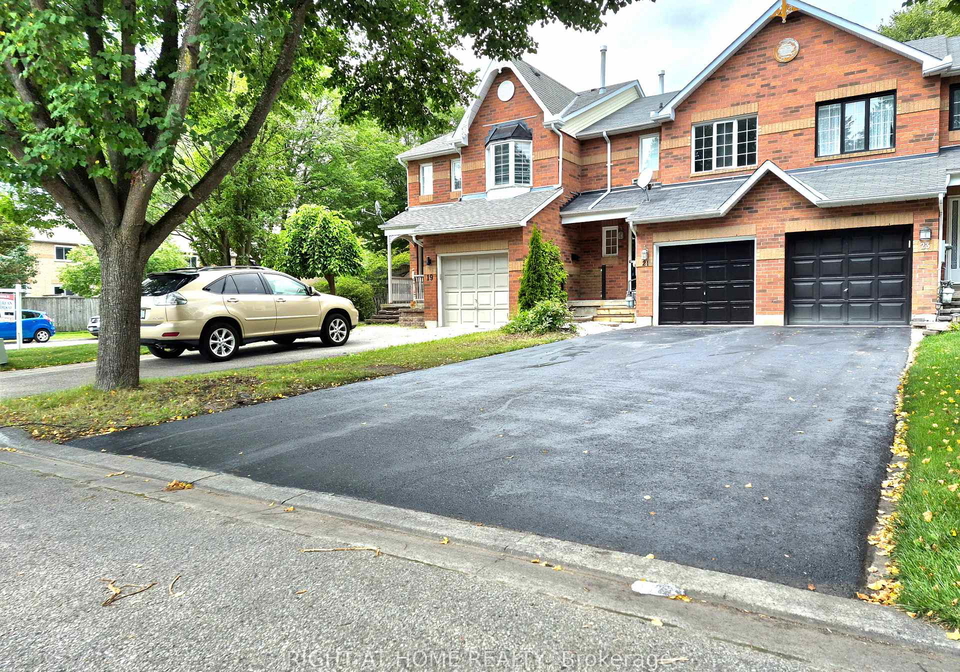 21-mccullock-crescent-ajax-ontario-e13660710