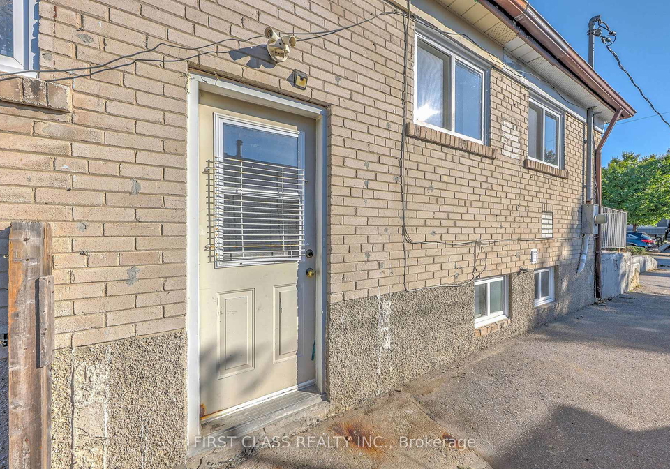 214-linden-avenue-toronto-scarborough-ontario-e13661198