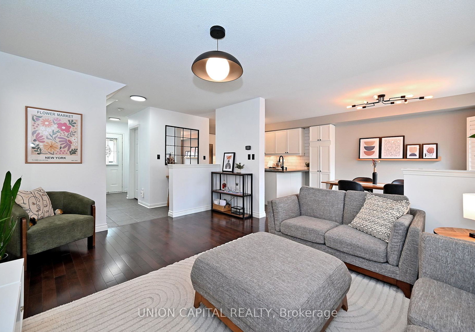 32-regatta-crescent-whitby-ontario-e13661456
