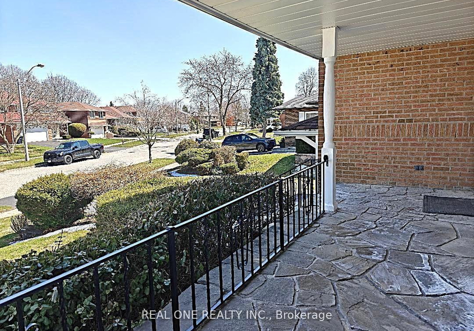 22-kenmanor-boulevard-toronto-scarborough-ontario-e13661522