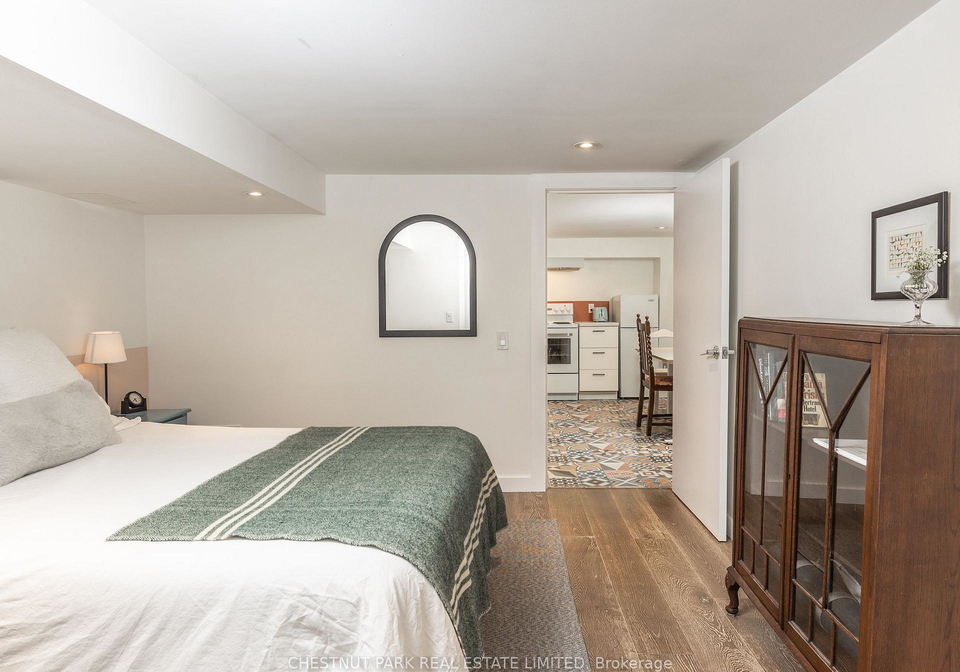 1654-gerrard-street-e-toronto-toronto-ontario-e13661560