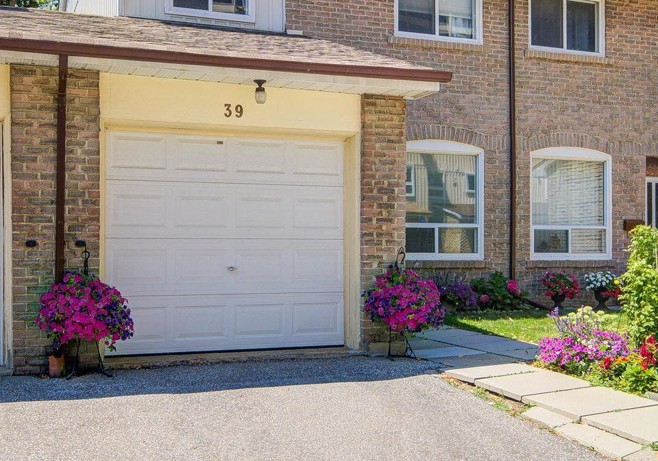 44-chester-le-boulevard-toronto-scarborough-ontario-e13661586