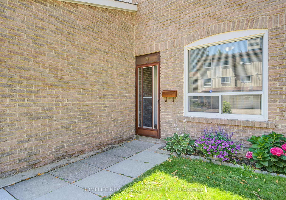 44-chester-le-boulevard-toronto-scarborough-ontario-e13661586
