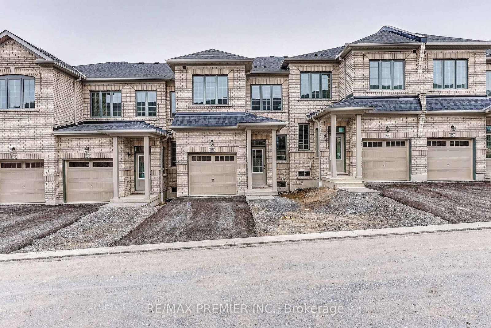 1228-elizabeth-mackenzie-drive-pickering-ontario-e13661588