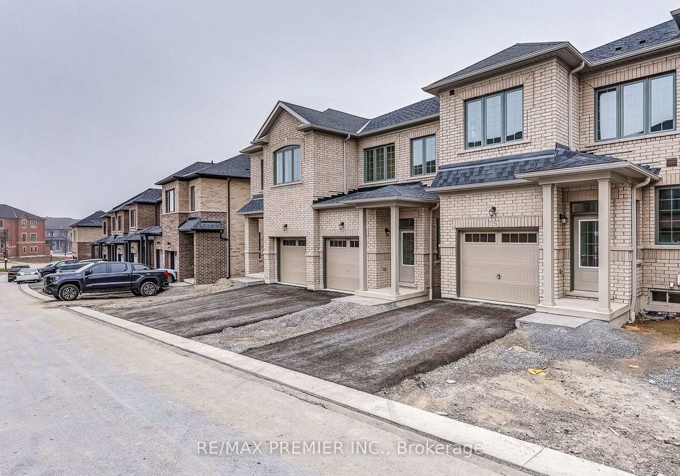 1228-elizabeth-mackenzie-drive-pickering-ontario-e13661588