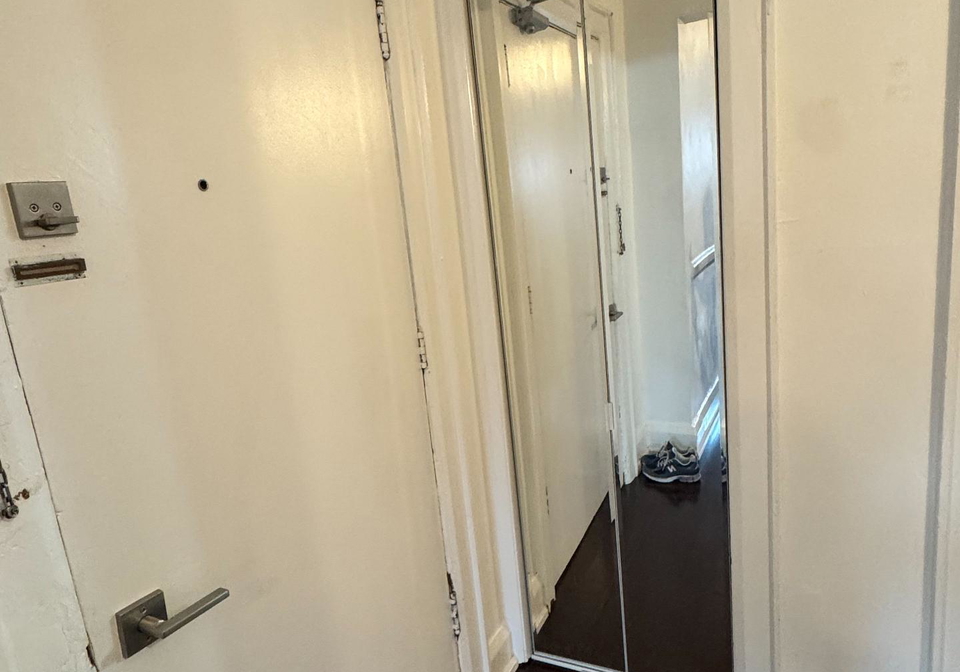 849-broadview-avenue-e-toronto-east-york-ontario-e13661828